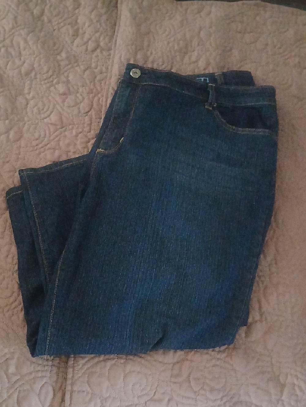 Medium Rise Cropped Jeans - Indigo Denim